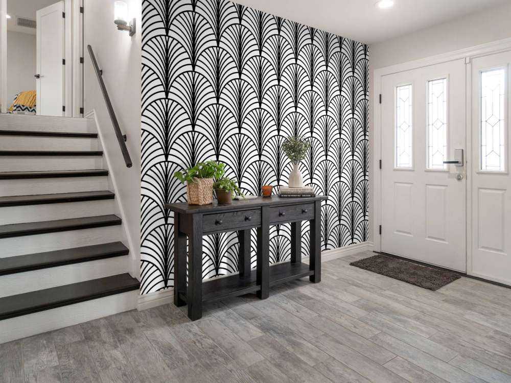 Palmette black and white