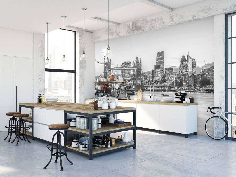 London Riverside Promenade