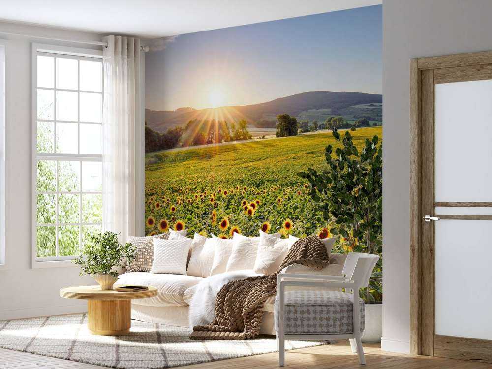 Berglandschap met zonnebloemen