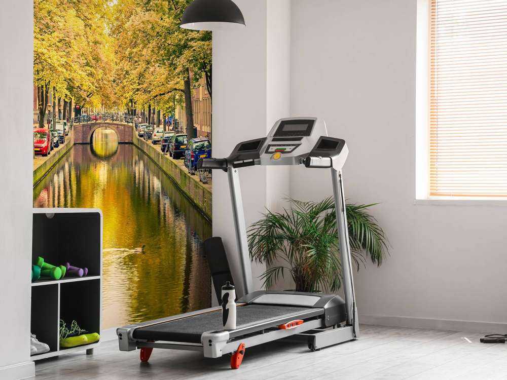 Brug over een kanaal in Amsterdam