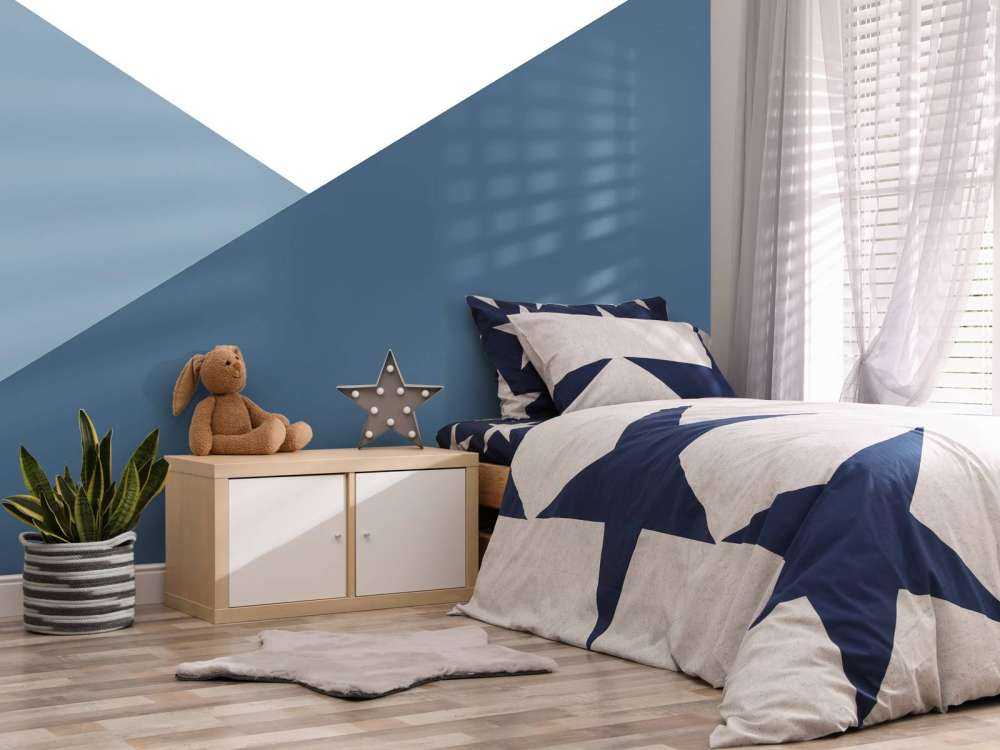 Triangles in shades of blue