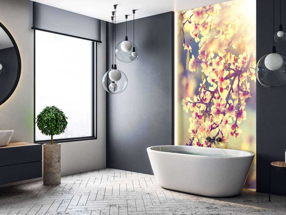 Flowering tree