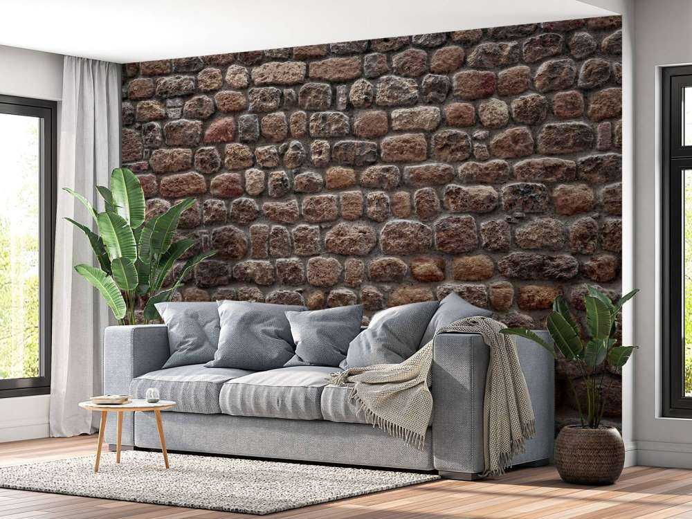 Wall with large stones