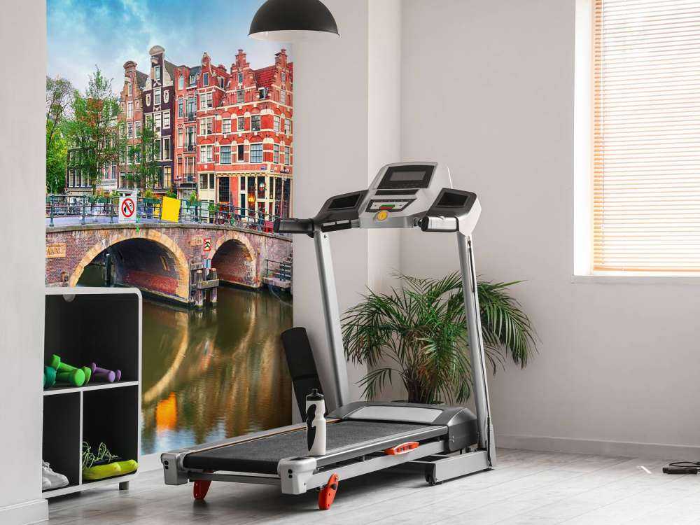 Regenboog boven Amsterdam