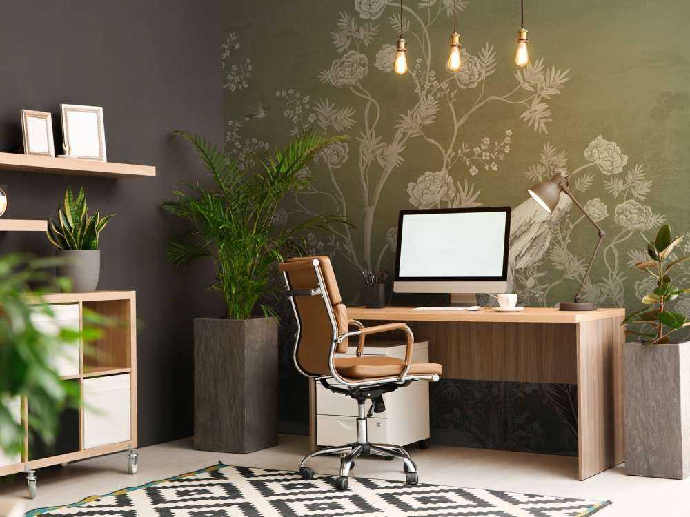 Peacock Rest in the Green Garden