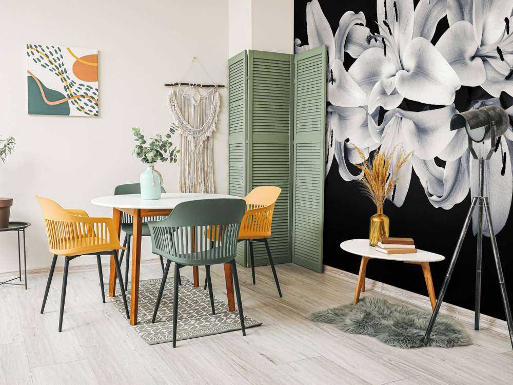 Flowers black and white