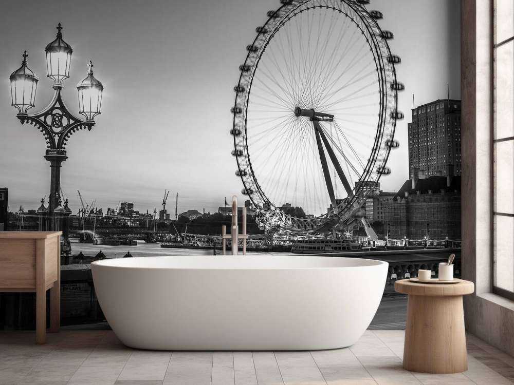 Ferris wheel black and white