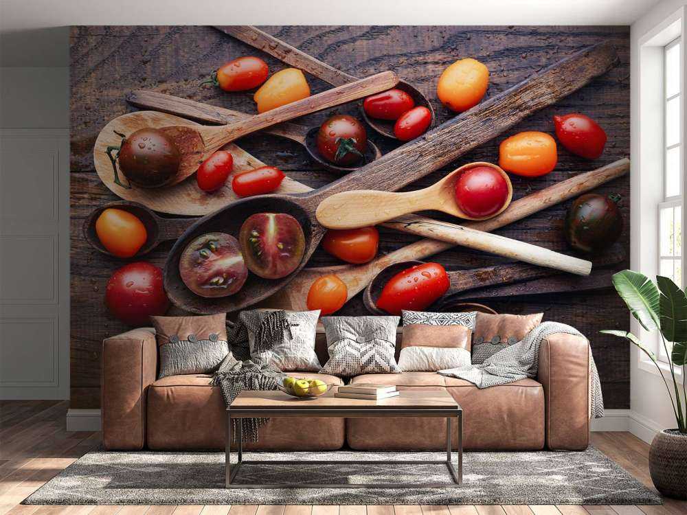 Spoons Tomatoes