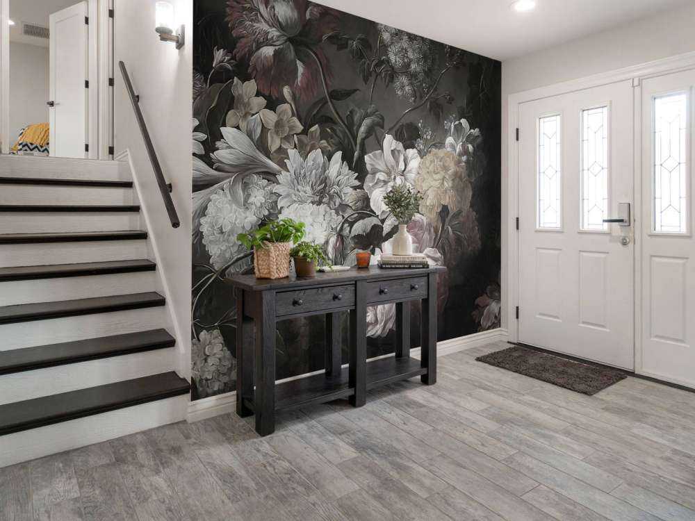 Bouquet with Poppies and Crocus