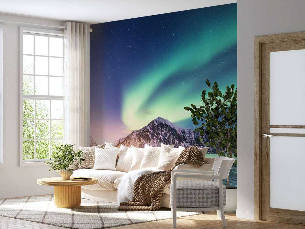 Clear northern lights