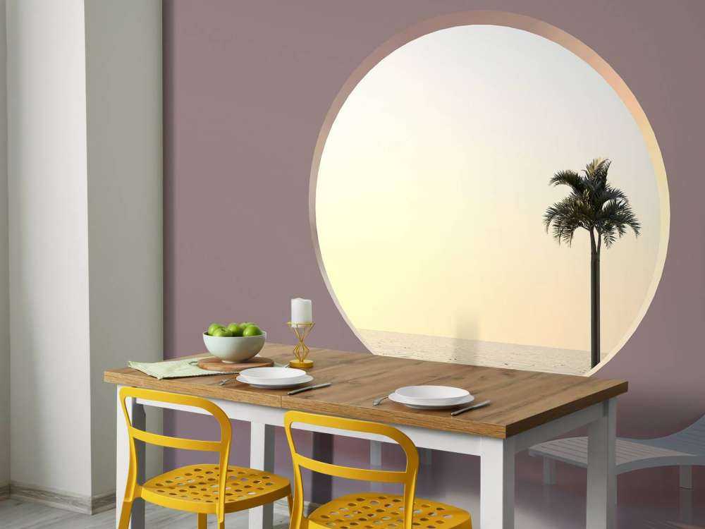 Pink wall with circle