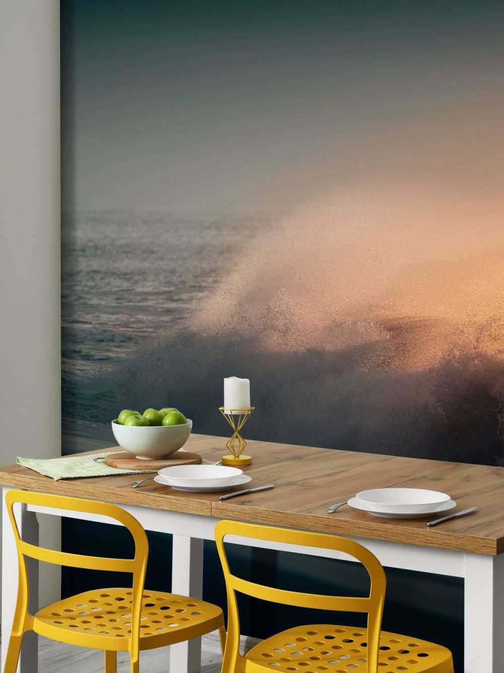 Breaking waves on the beach