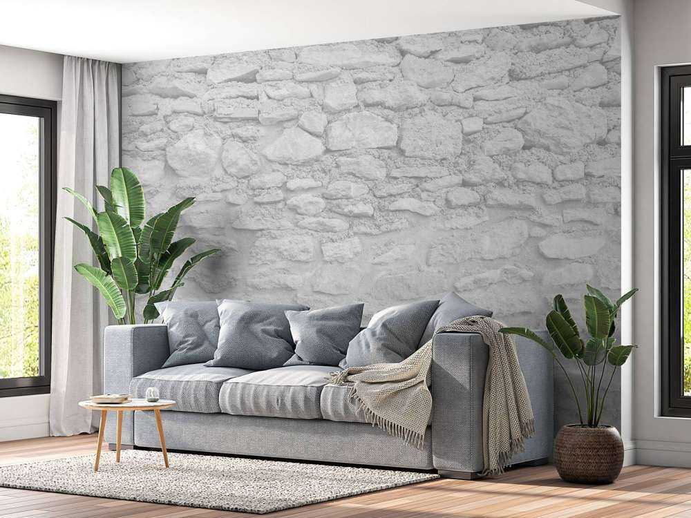 Light wall with rough bricks