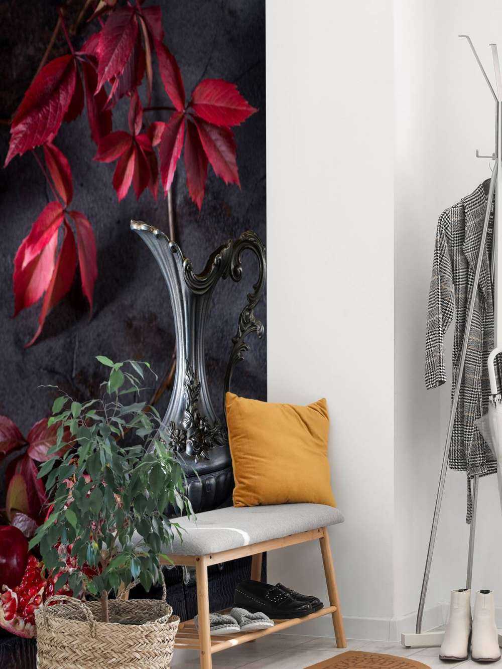 Can red wine and red fruit