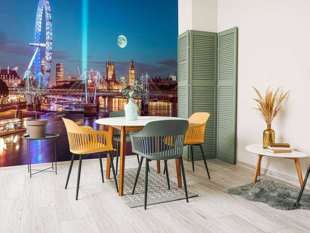 Westminster at Full Moon