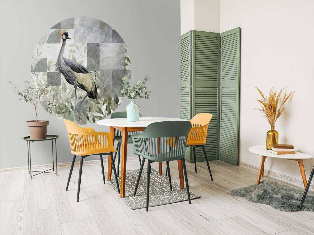 Crane among the leaves