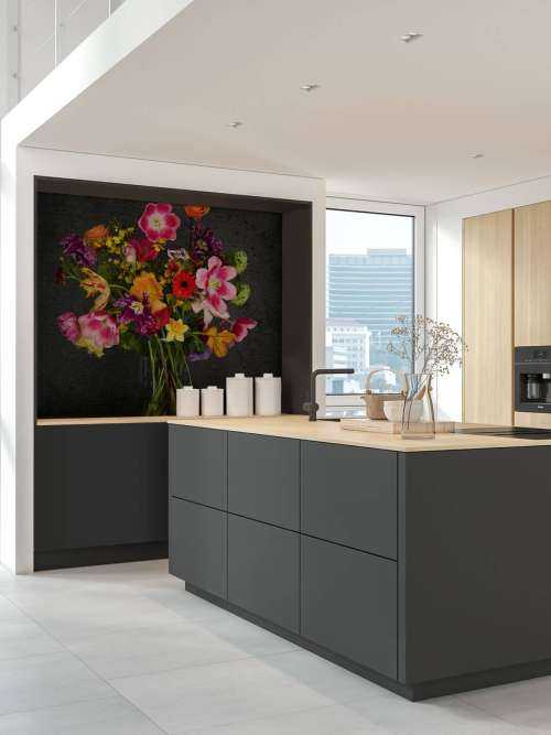 Colourful bouquet of flowers