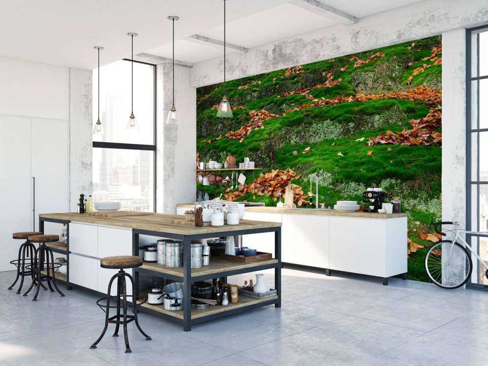 Mos met hefstbladeren