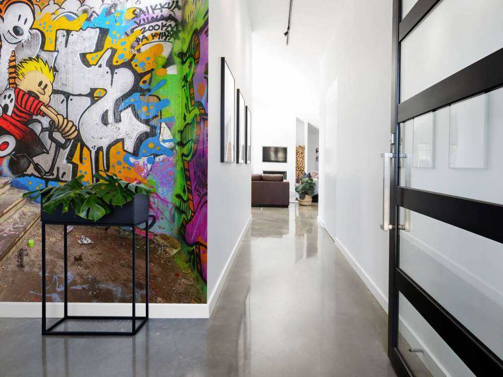 Graffiti with stairs