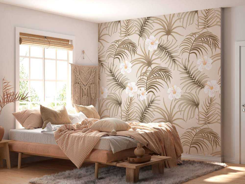 Palm tree leaves and flowers