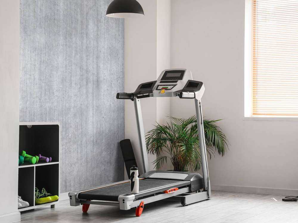 Concrete with stripes 