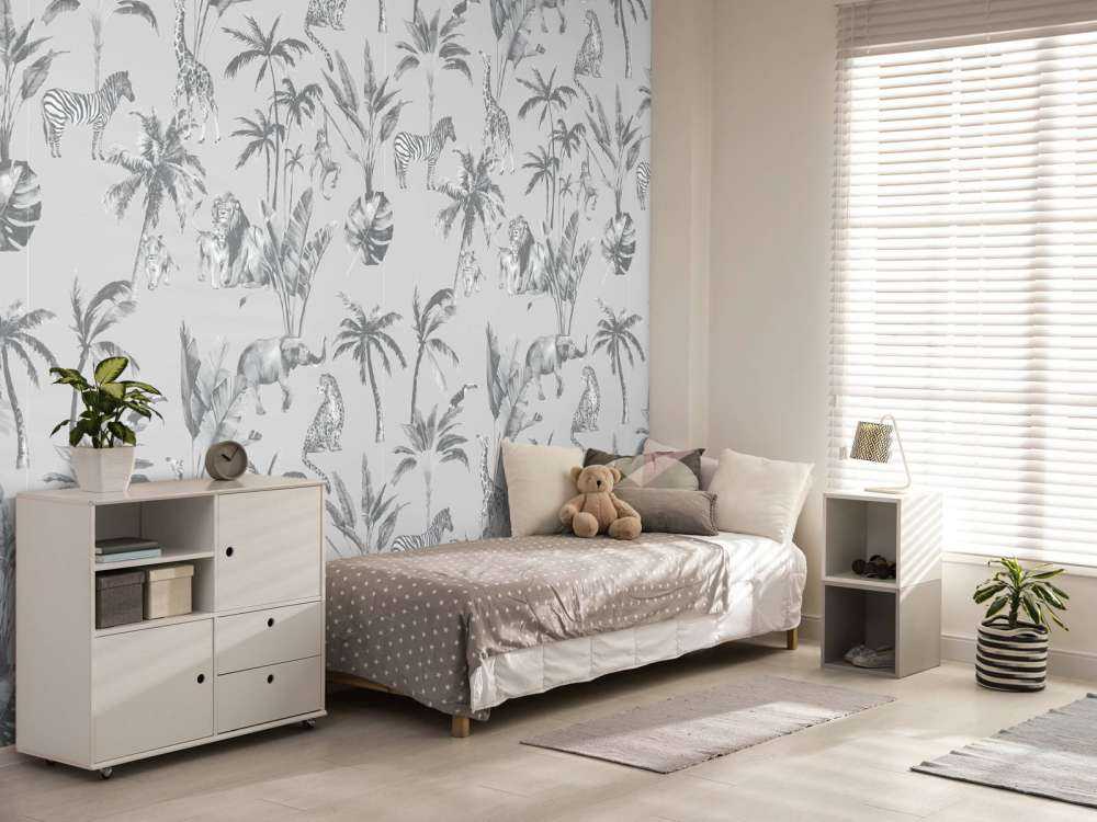 Animal jungle pattern gray