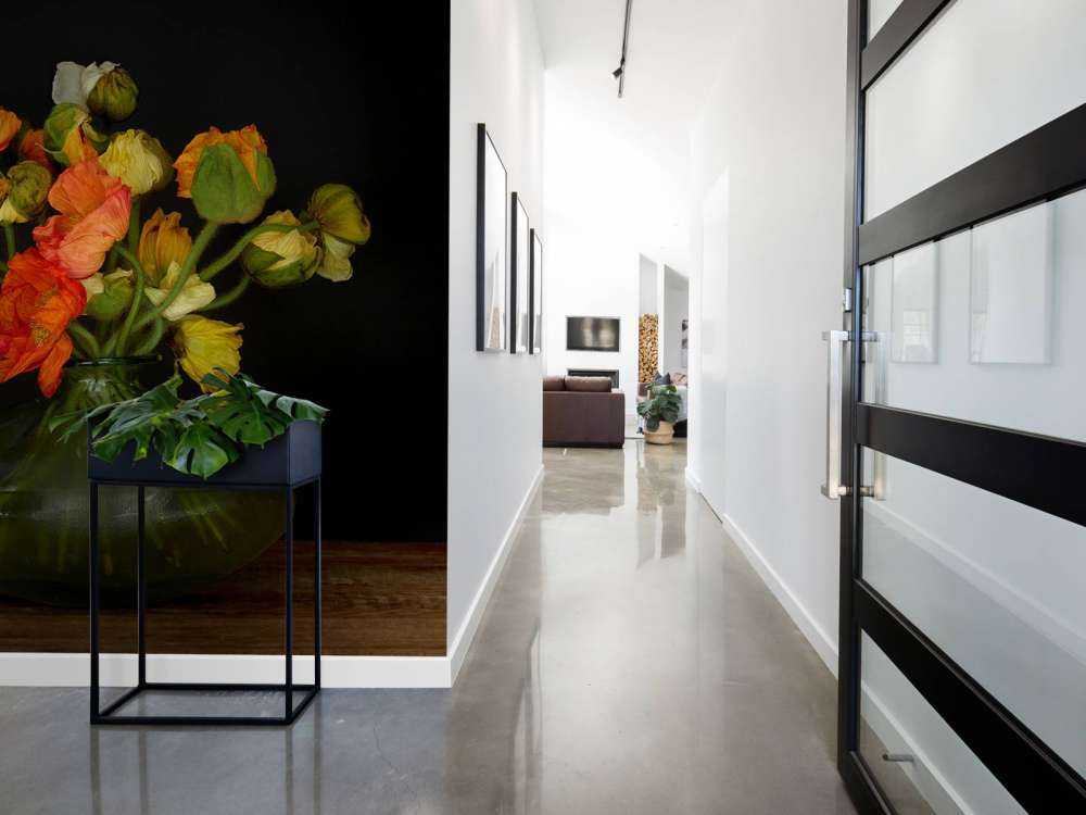 Picturesque vase with flowers