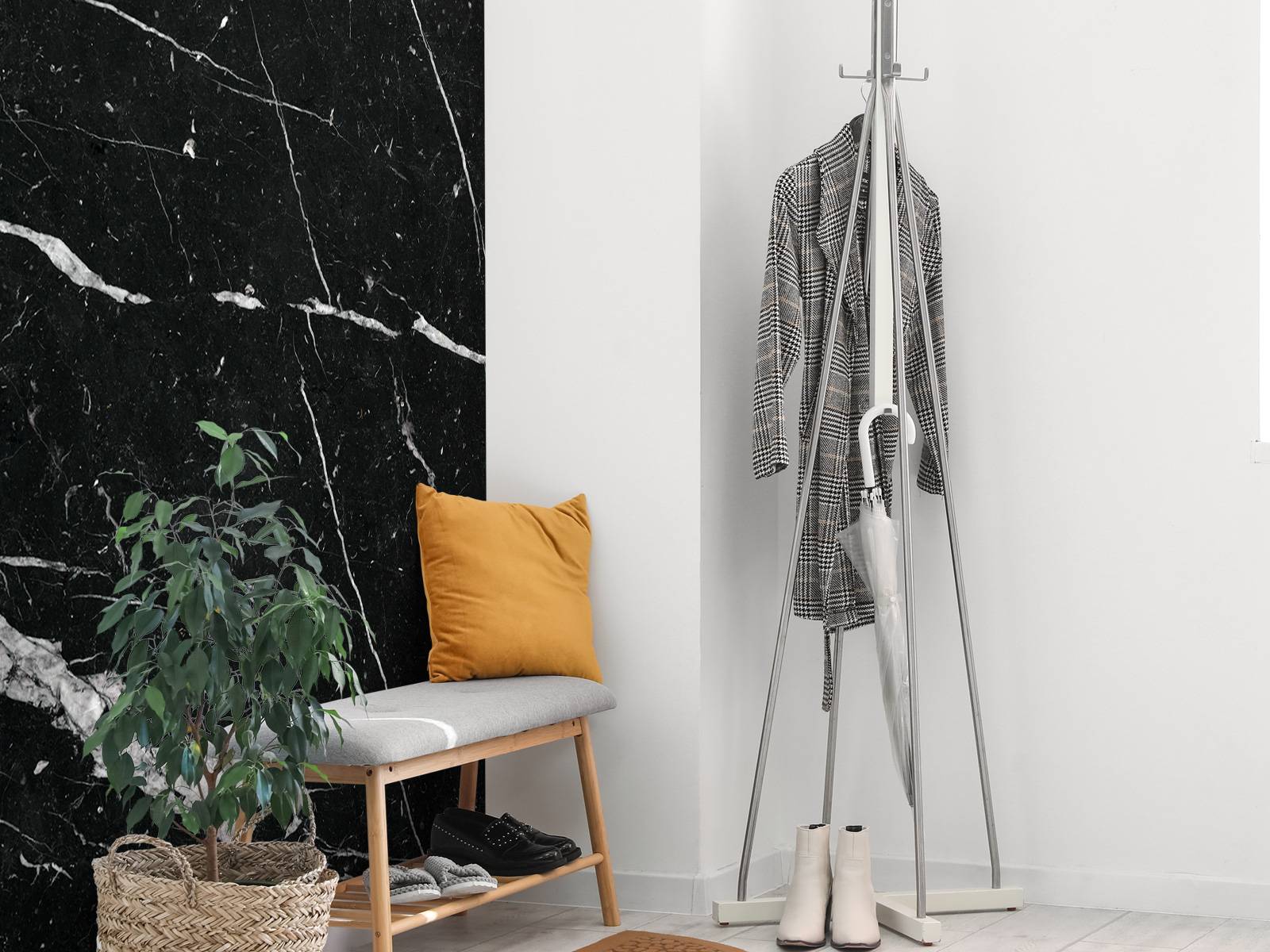 Black marble with white stripes