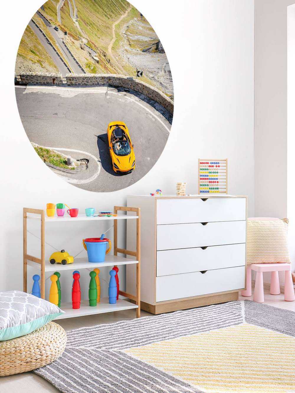 McLaren on Stelviopas - color