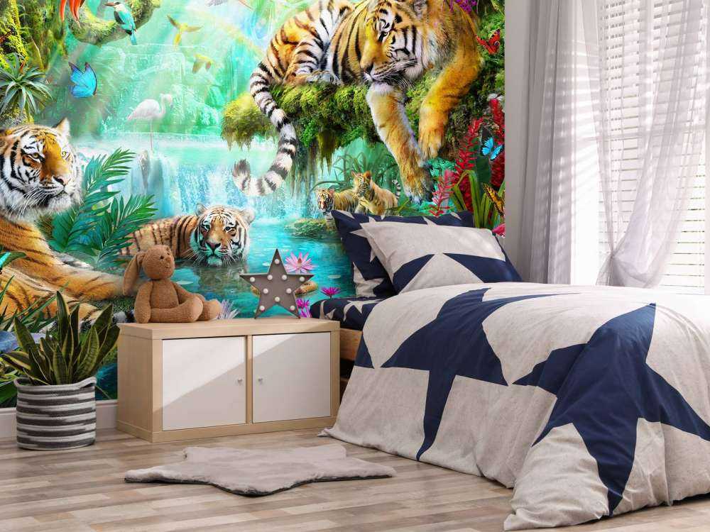 Tigers and Cubs in Lagoon