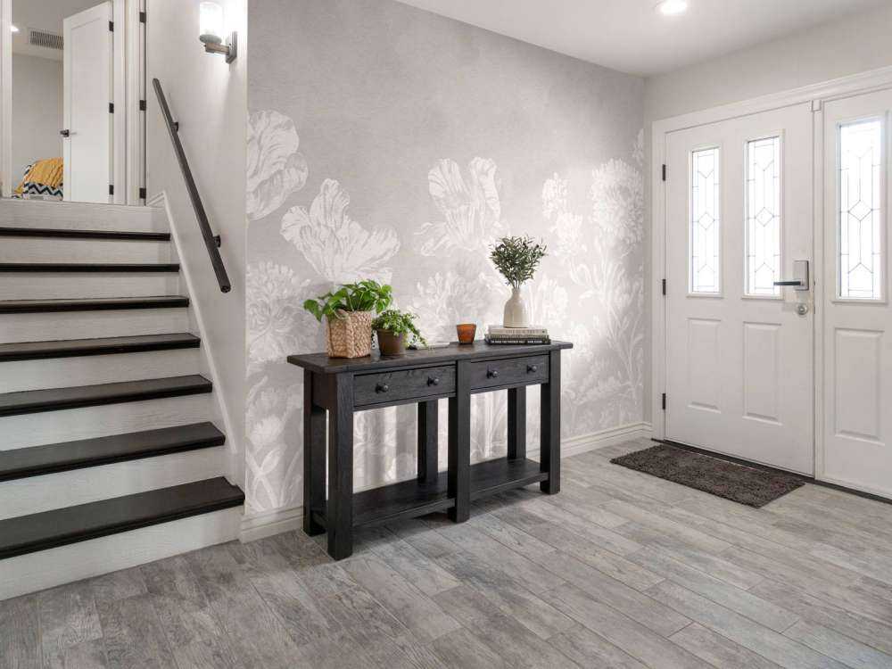 Baroque floral landscape - greige