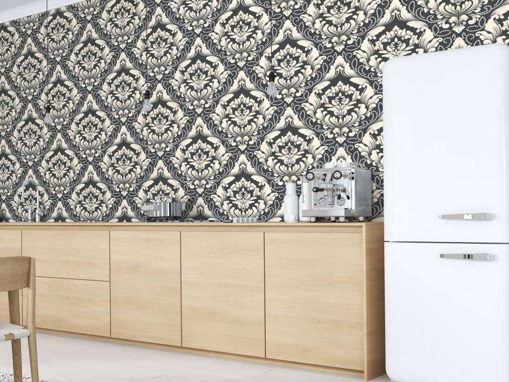 Baroque in shades of grey