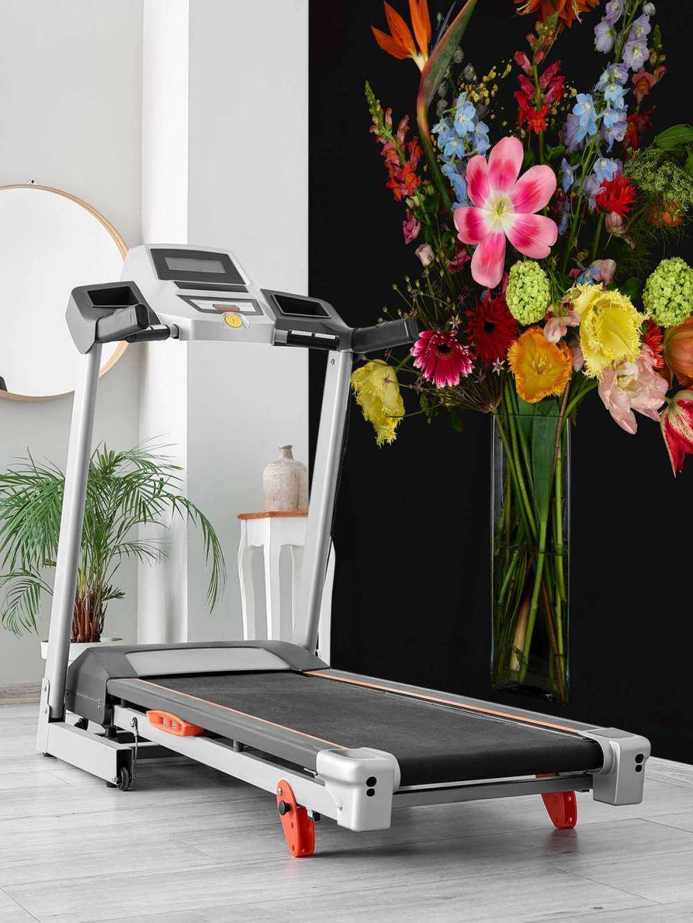 Bouquet of flowers in glass vase