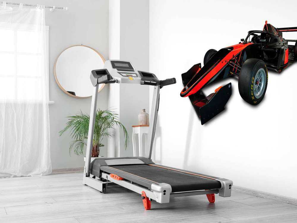 Formula 3 - Left front view