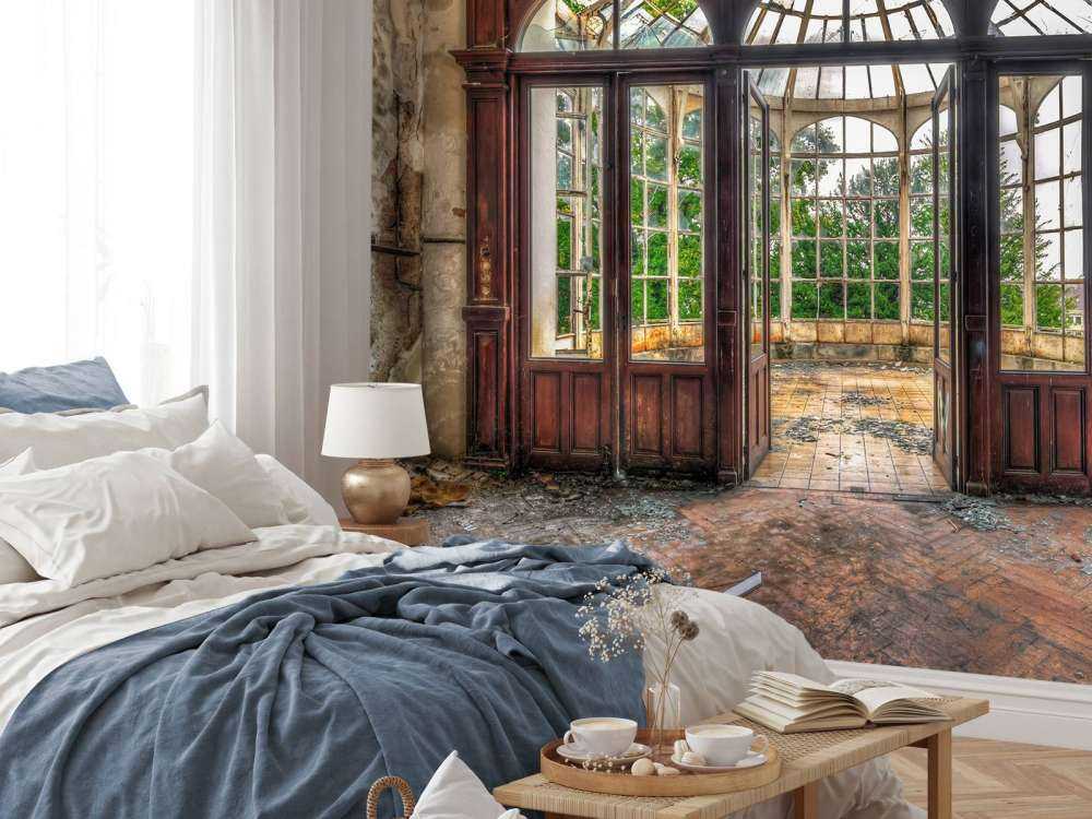 Open ruimte in een oud gebouw