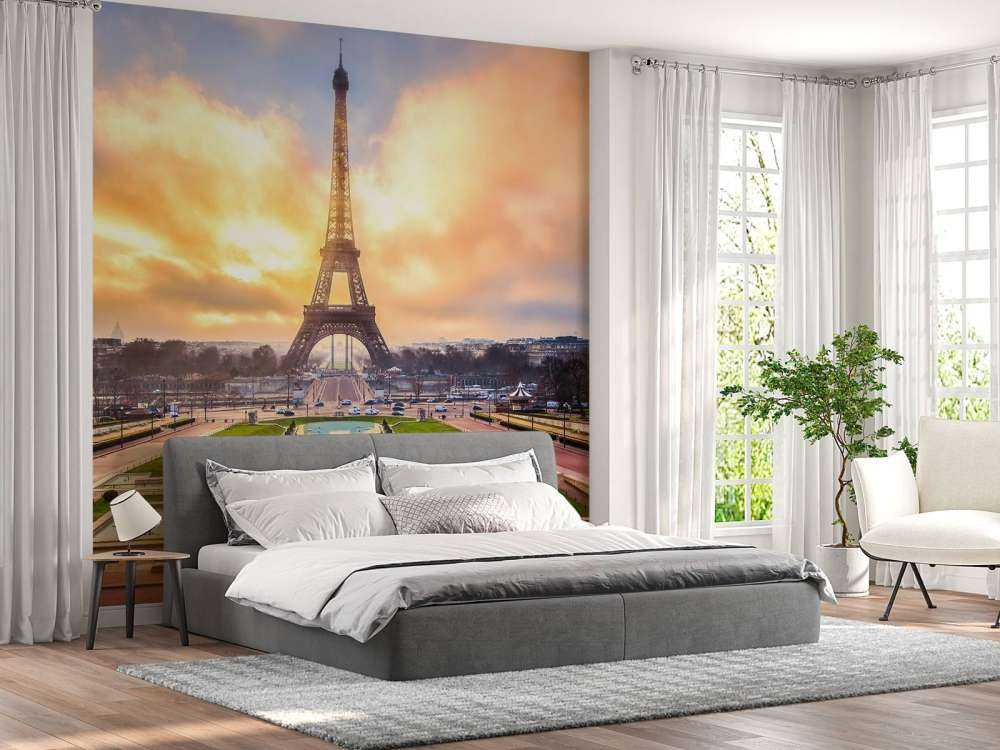 Eiffel Tower