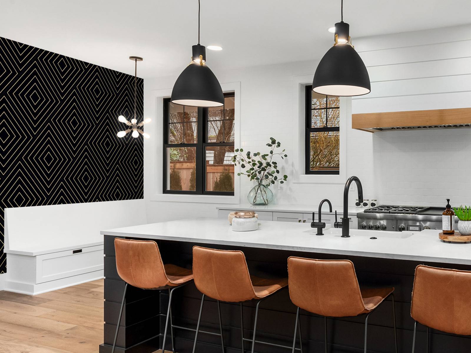Chevron pattern, black