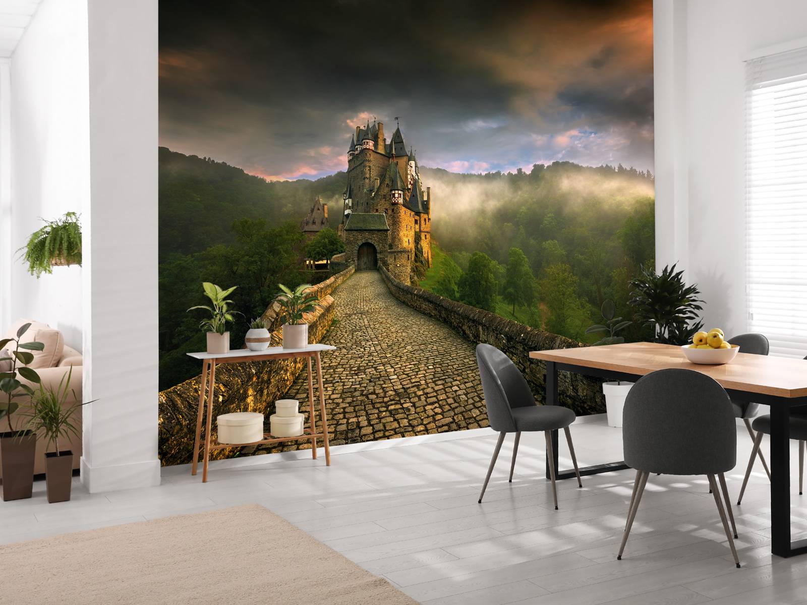 Eltz...