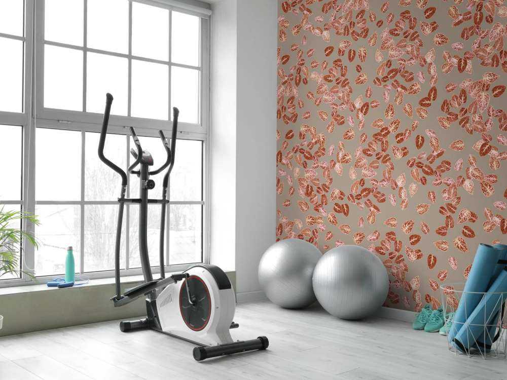 Small leaves on taupe