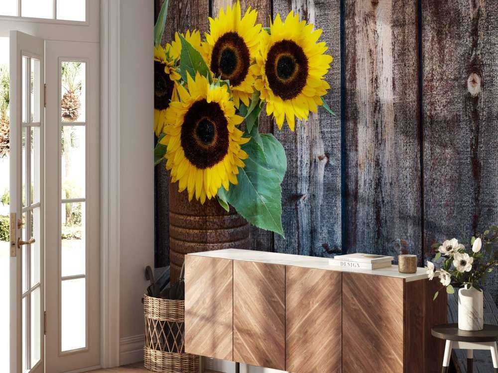 Vase with sunflowers