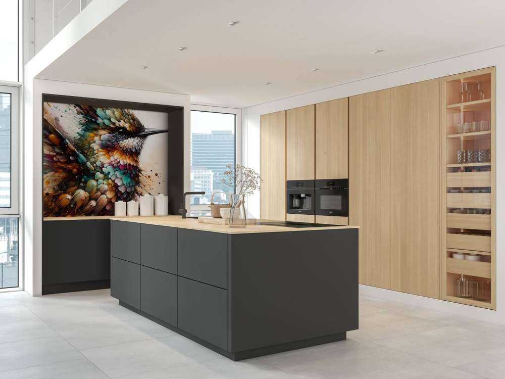 Powerful Hummingbird