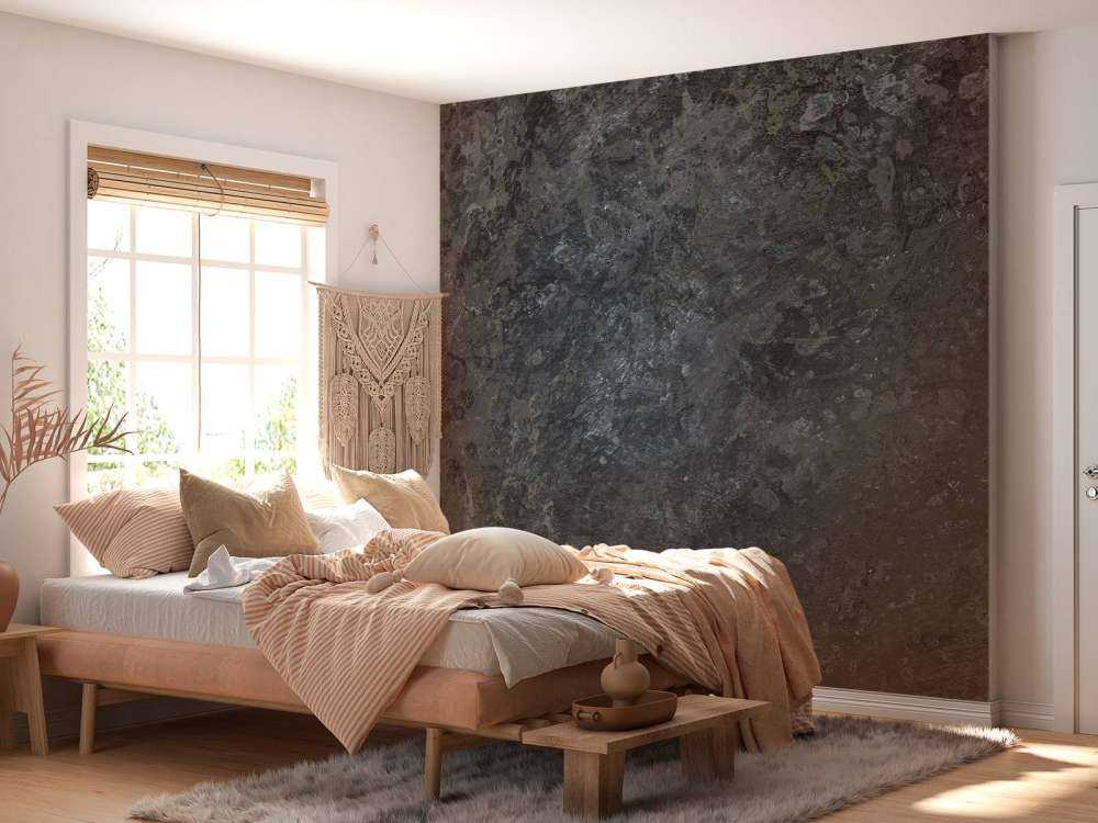 Painting with structure