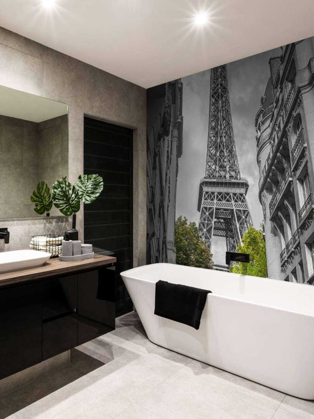 Eiffel Tower black and white