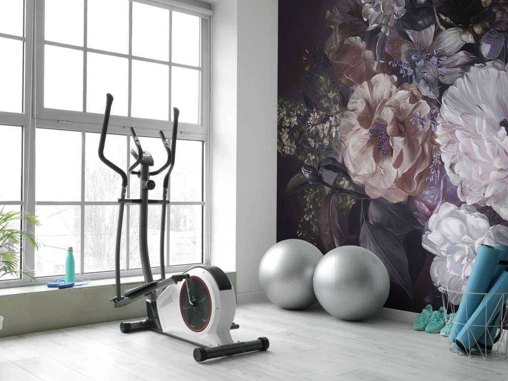 Bouquet with lilac cream