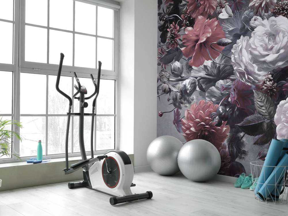 Big bouquet with red poppies