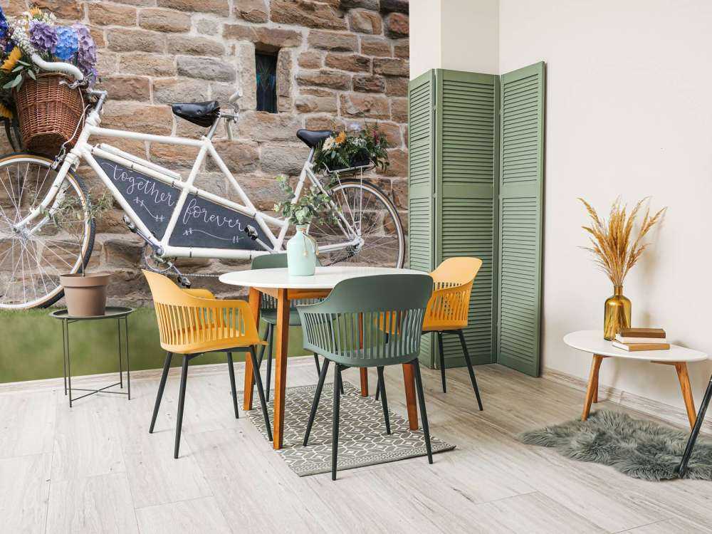 Vintage wedding bike