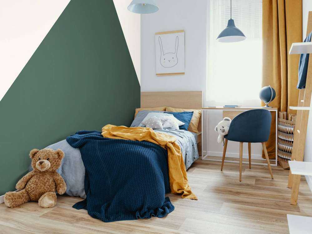 Triangle, dark green