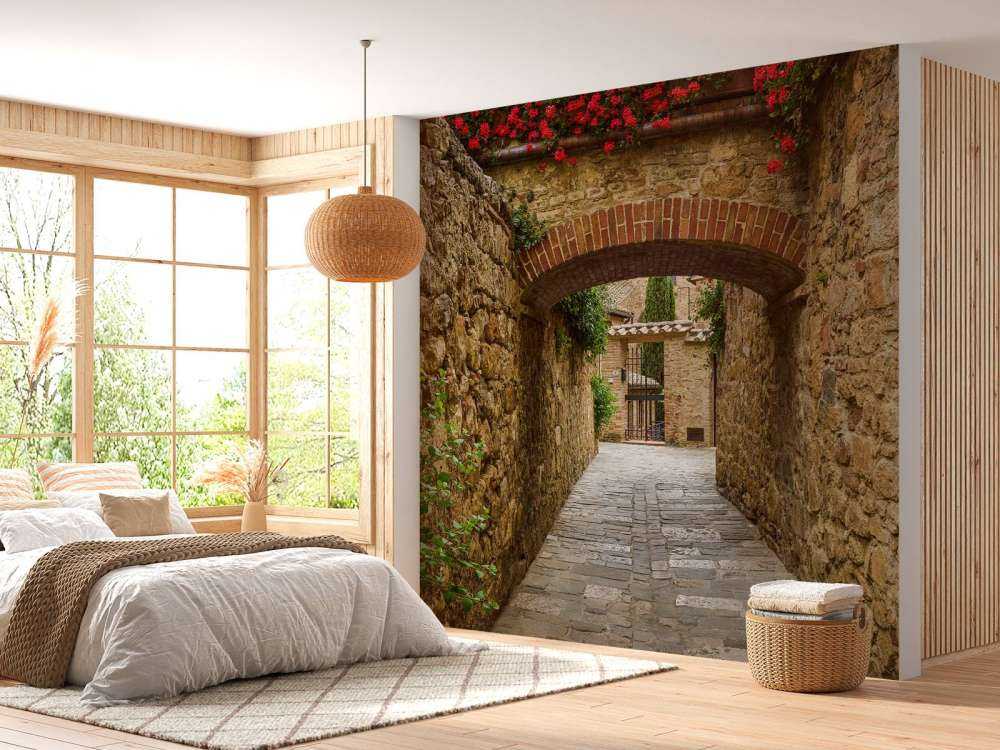 Little arch with red flowers