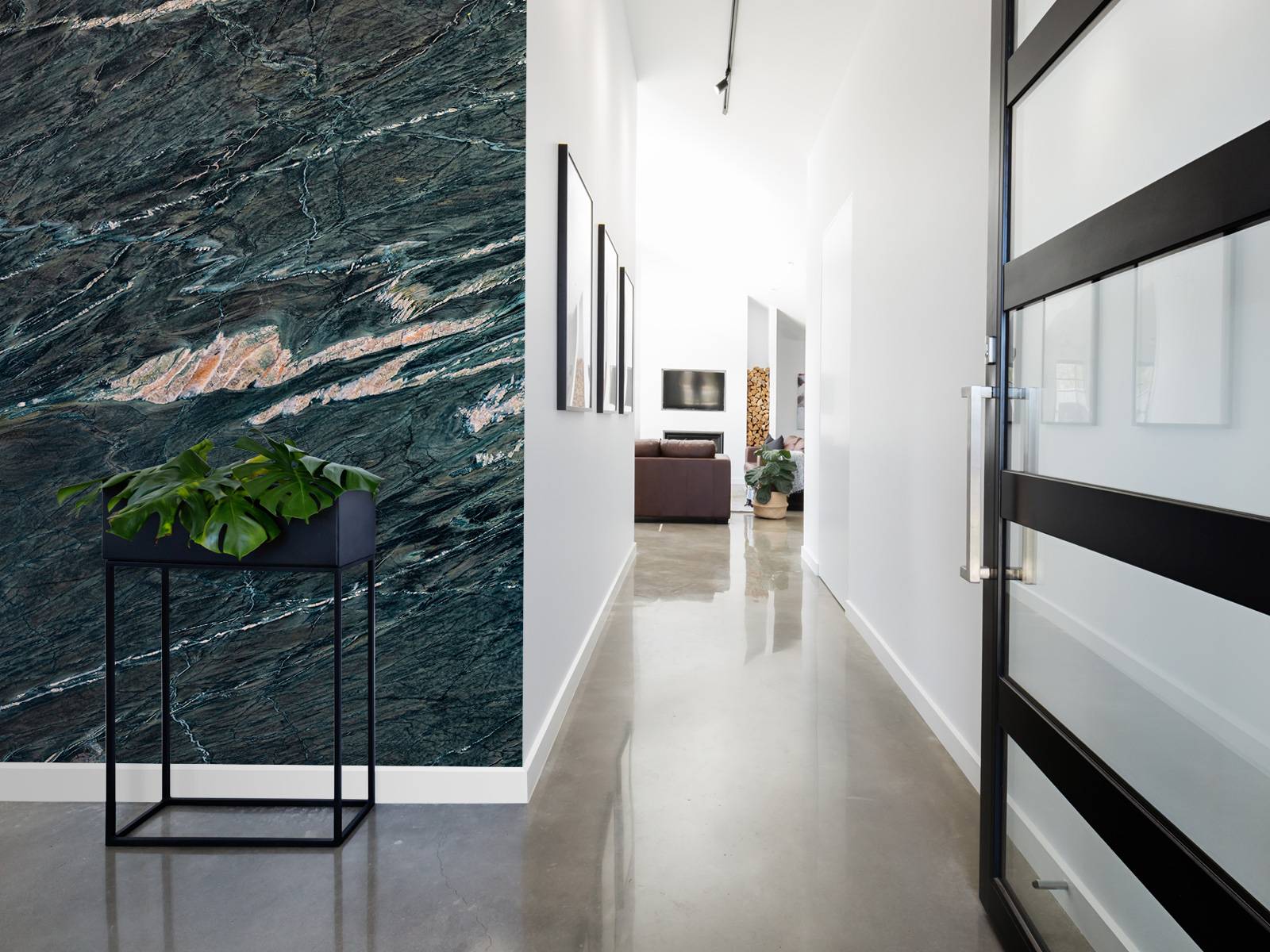 Marble with wavy structure