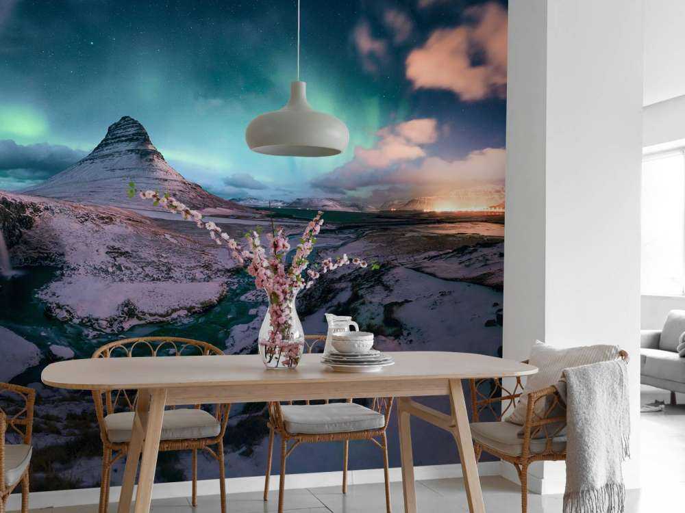 Kirkjufell with northern lights